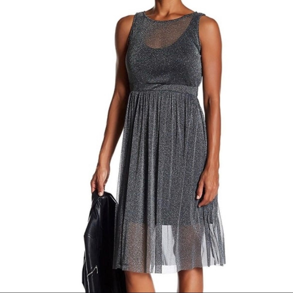 Superfoxx Large Dress Metallic Mesh Silver a-line